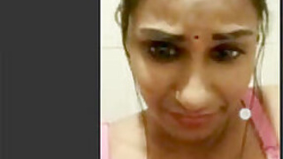 Tamil girl webcam show her pussy video call