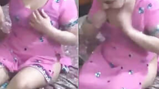 hot pakistani woman