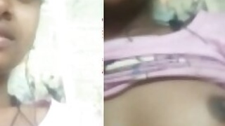 Cute indian girl showing her boobs and pussy