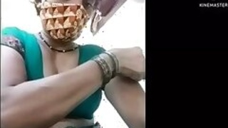 Sexy Indian aunt