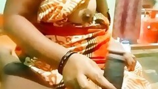 Sex video with an Indian aunt