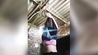 Bangla Desi striptease video