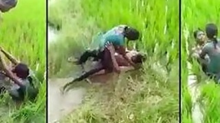 Lovers caught fooling around outdoors by river in hot Desi mms clip