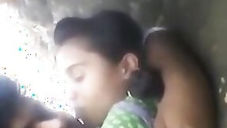 Hindi XXX episode about a young college couple enjoying outdoor entertainment