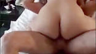 THE WIFE FROM THE DELI IS JUMPING ON THE DICK