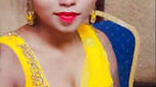 Desi Bubi Elacchia Hot Video Not Enough