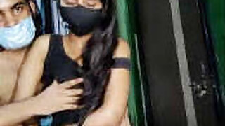 Indian Couple Shows Sex Live For Fans