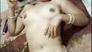Desi Bhabhi Sucking tits and getting fucked in the anus