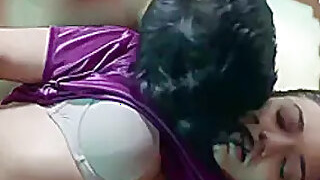 Desi Bhabhi Super hot And sexy young bangs