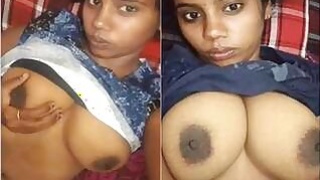 Lankan Tamil Girl Shows Her Tits and Pussy