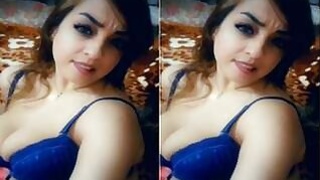 Horny Girl Shows Pussy